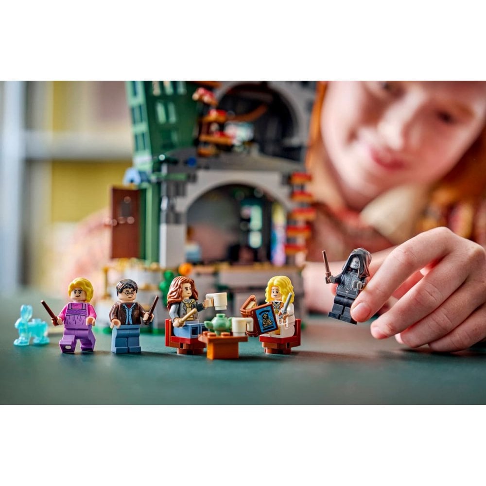 Luna Lovegood's House 76467