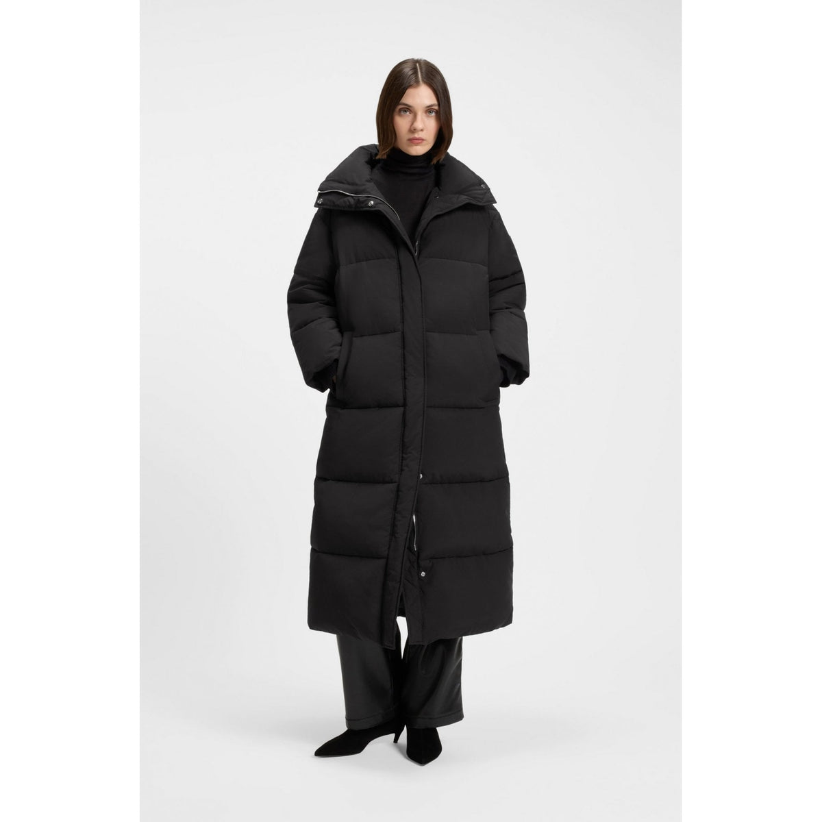 Pyrani Water Repellent Long Puffer Jacket