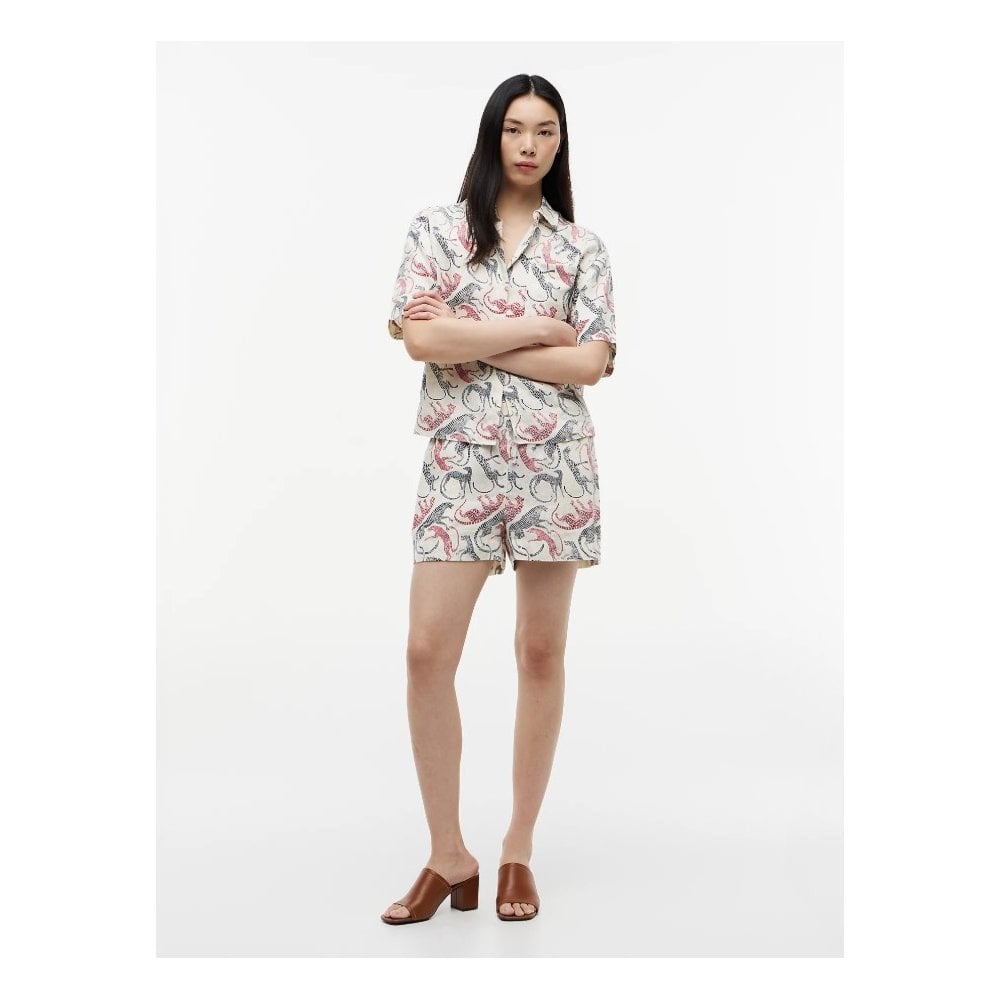 Essential Flag Embroidered Linen Shorts