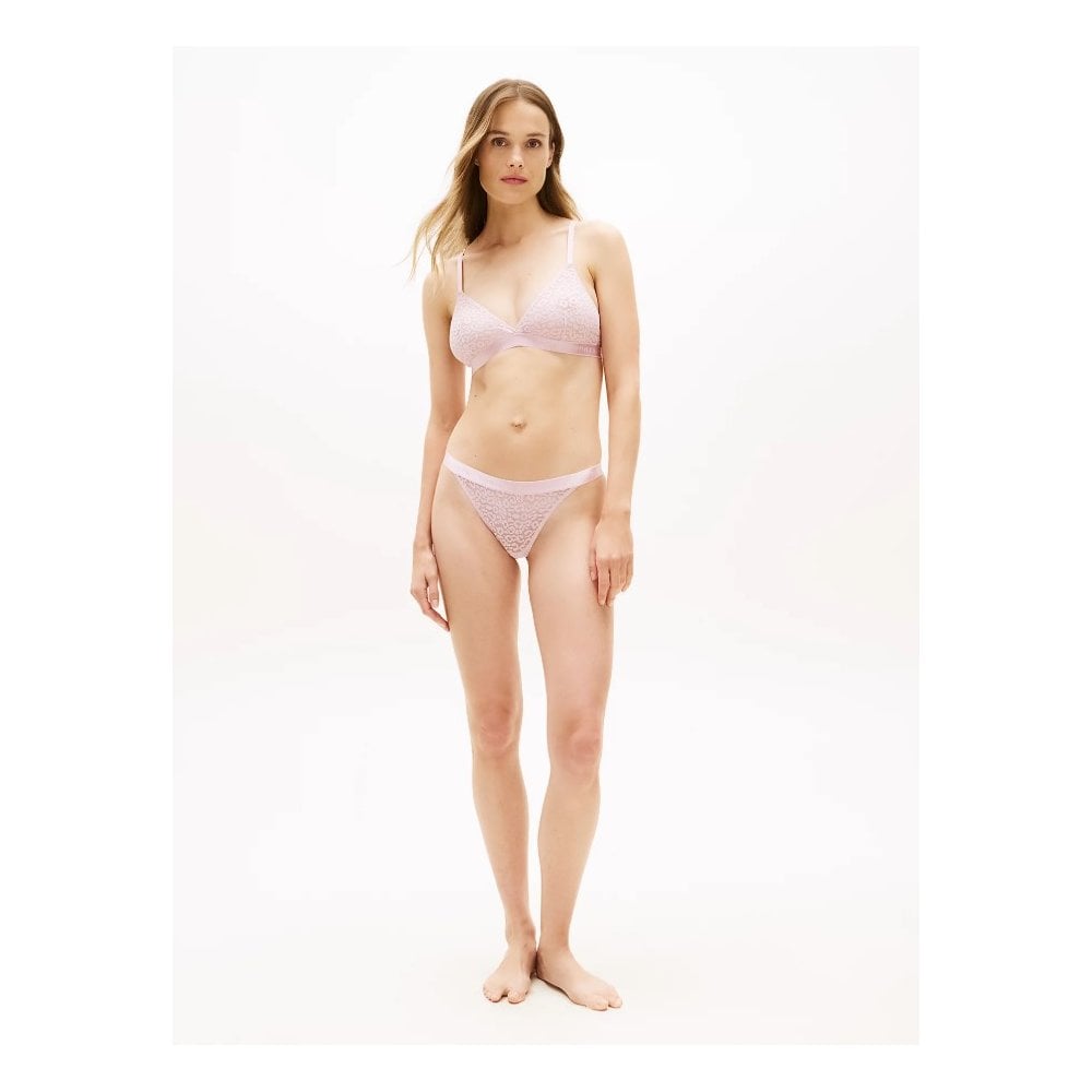 TH Modern Lace