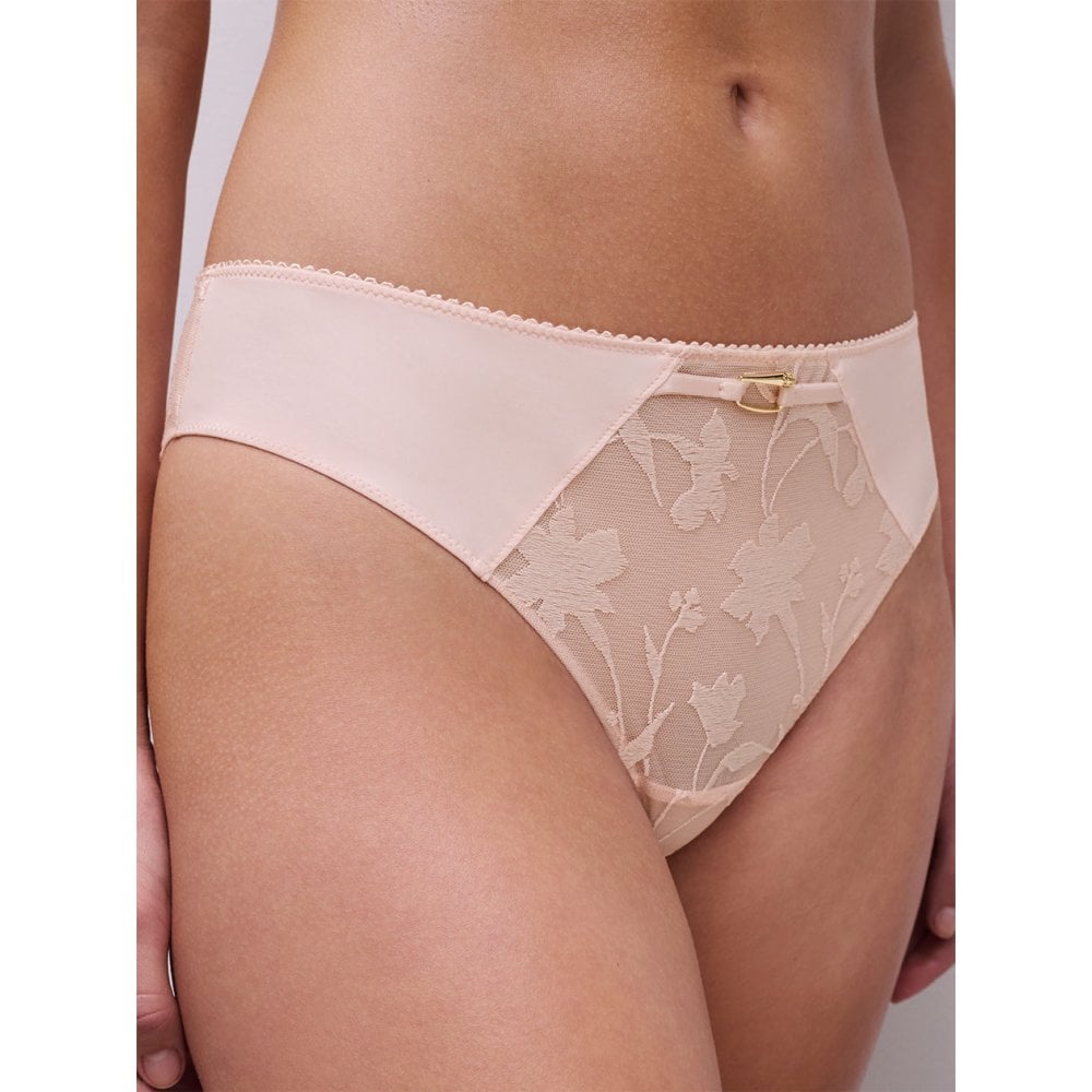 Idyll Tanga Thong