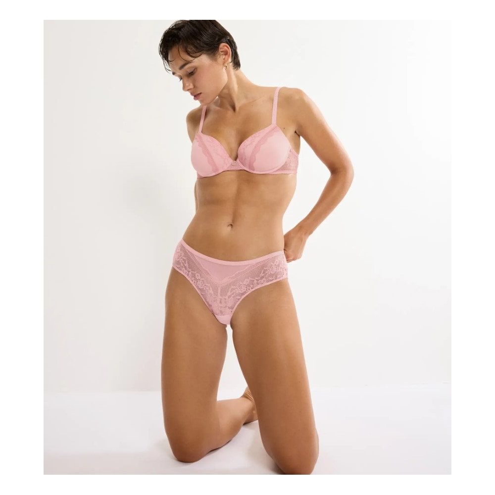 Comfort Allure Hipster