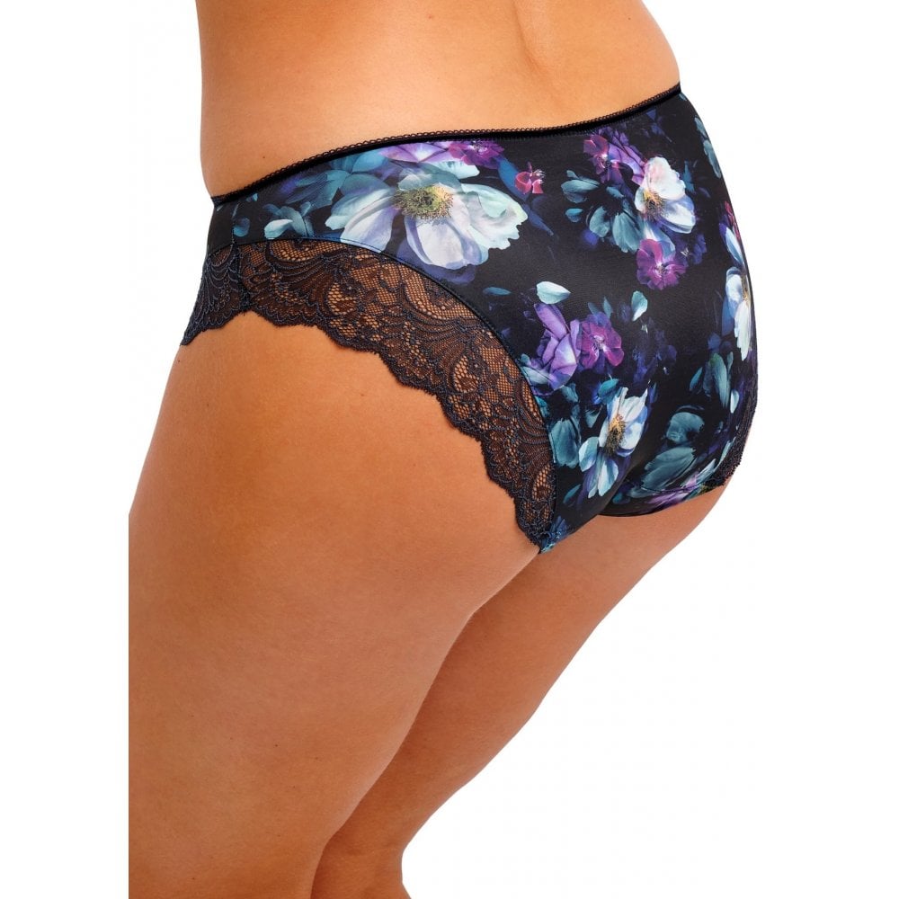Lucia Brief