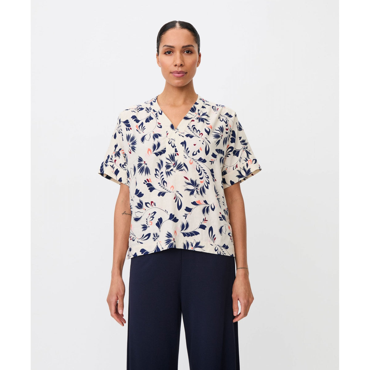 MaBriova Floral Print Top