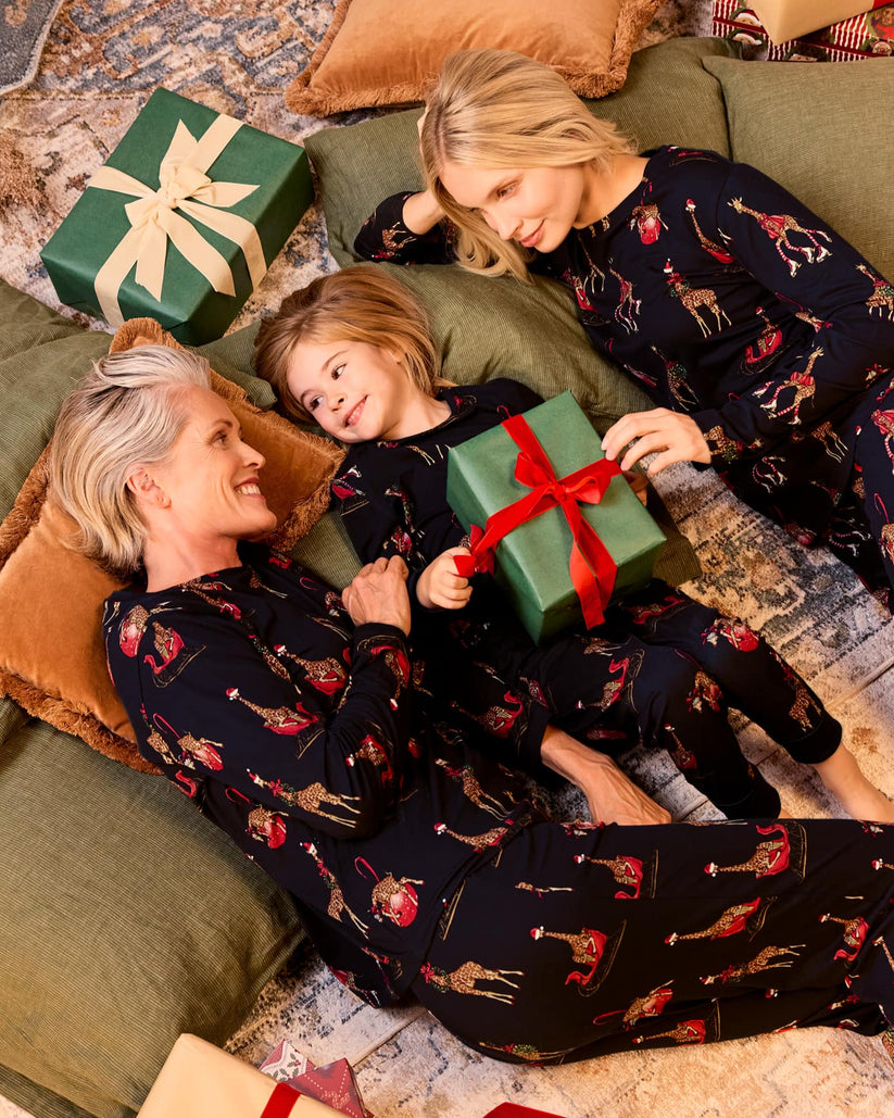 Christmas Giraffe Print Long Pyjama Set
