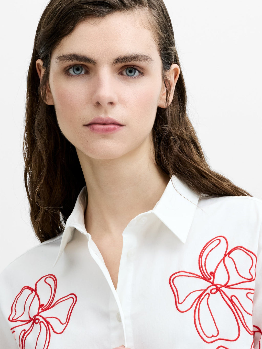 Alexis Cotton Floral Outline Embroidered Shirt