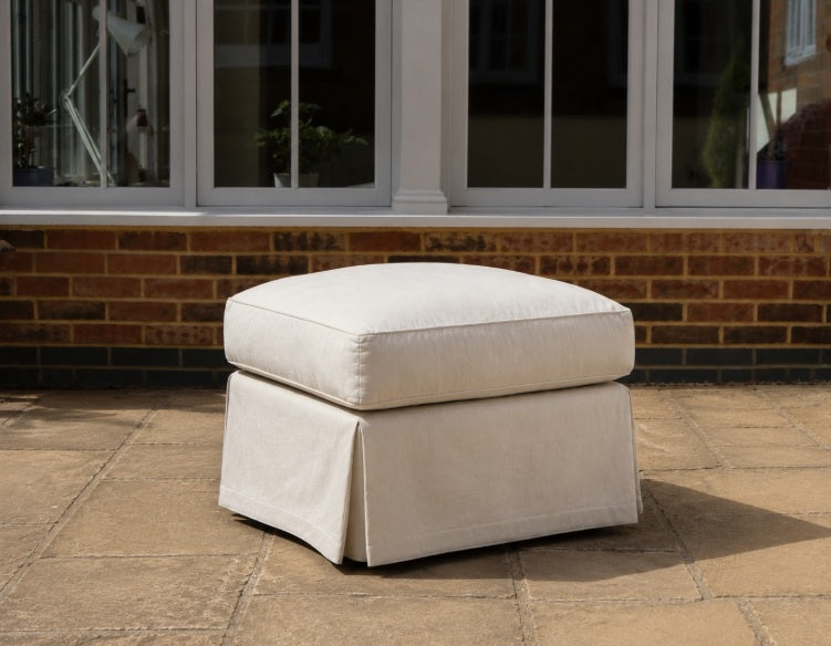Alexia Stool