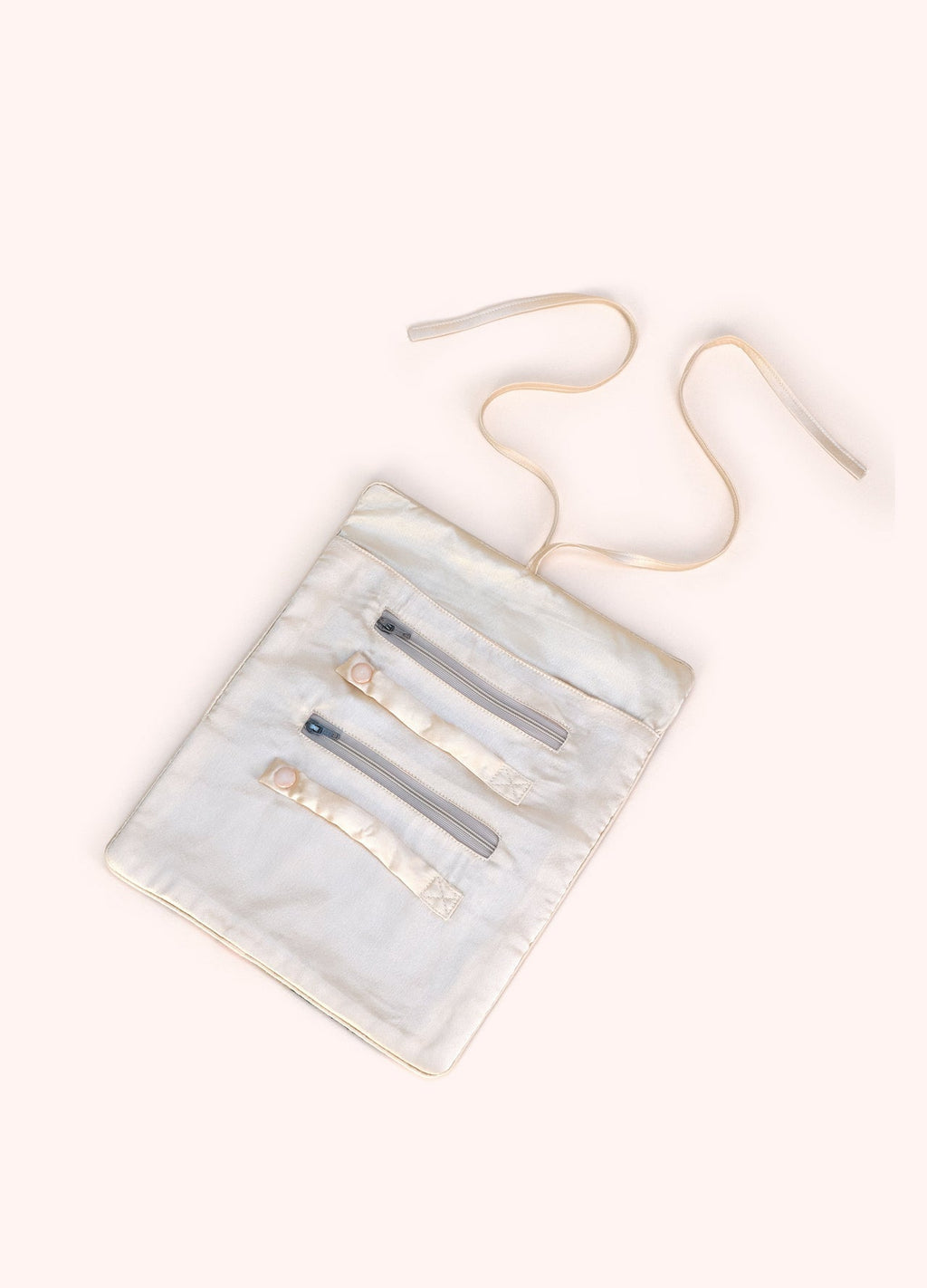 Tulip Jewellery Roll