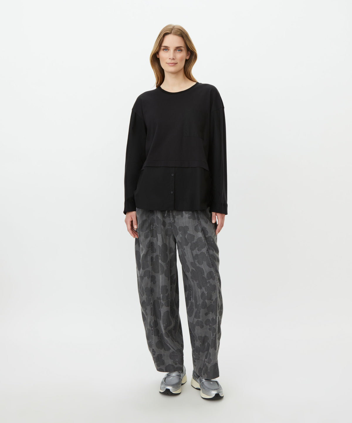 MaPhenyo Floral Print Trousers