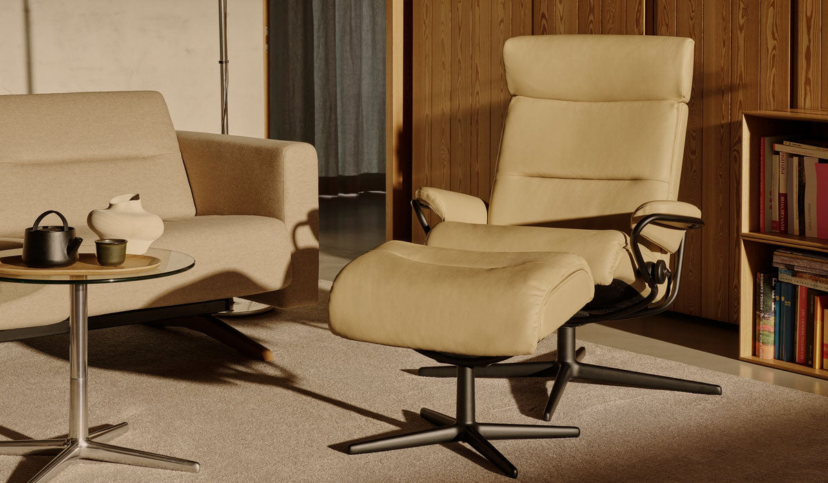 Tokyo Adjustable Headrest Recliner